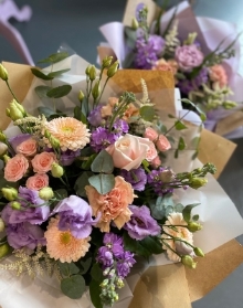 Pastel Florist choice